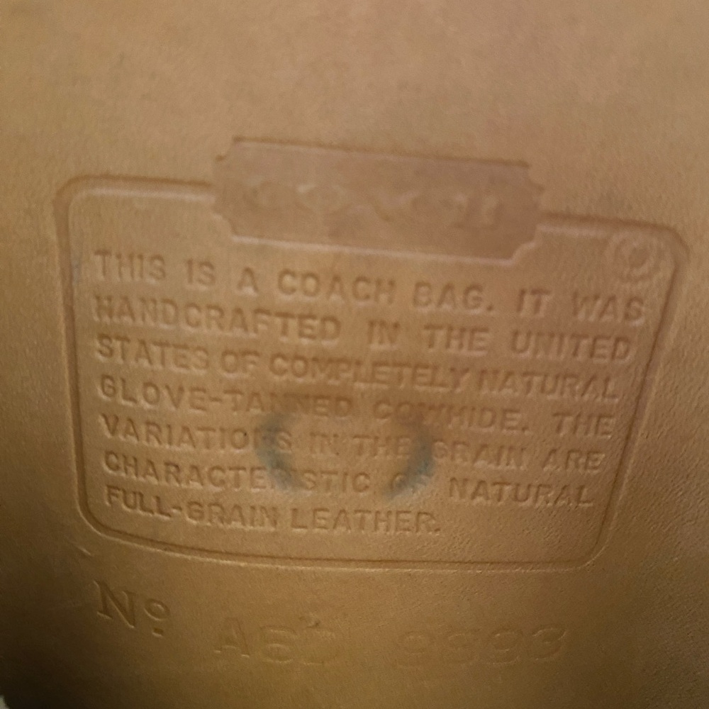 Vintage Coach Yellow Scooter Crossbody Bag (9893) - Picture 6 of 9